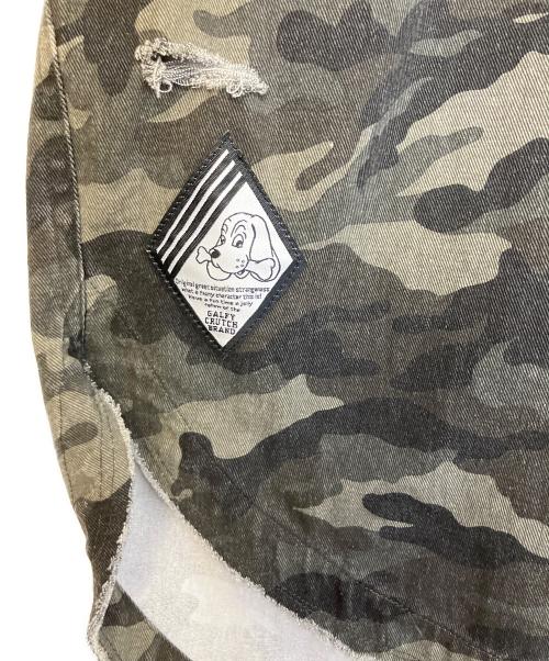 GALFY（ガルフィー）GALFY (ガルフィー) カモフラかも？ボロボロシャツ カーキ サイズ:XL 未使用品の古着・服飾アイテム