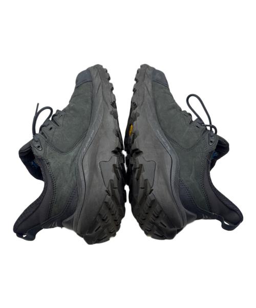 HOKAONEONE（ホカオネオネ）HOKAONEONE (ホカオネオネ) M KAHA 2 LOW ブラック サイズ:不明の古着・服飾アイテム