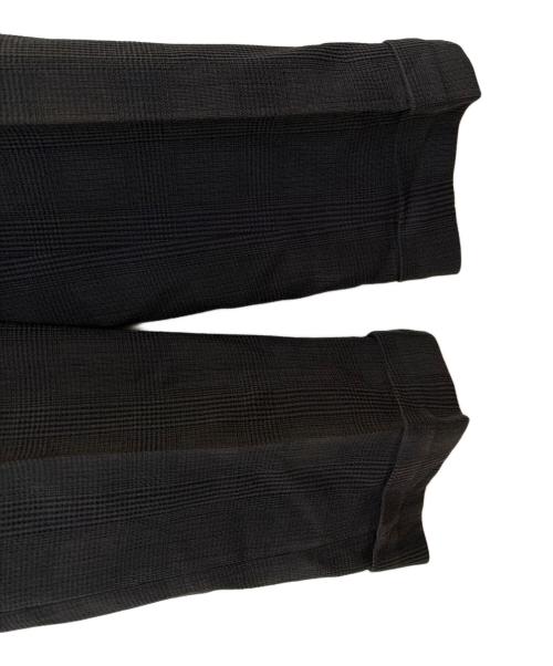VALENTINO（ヴァレンティノ）VALENTINO (ヴァレンティノ) パンツ グレー×ブラック サイズ:48の古着・服飾アイテム