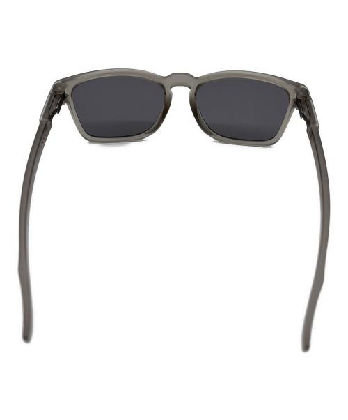 OAKLEY（オークリー）OAKLEY (オークリー) サングラスの古着・服飾アイテム