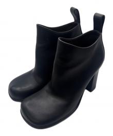 BOTTEGA VENETA（ボッテガベネタ）の古着「STORM ANKLE BOOT」｜ブラック
