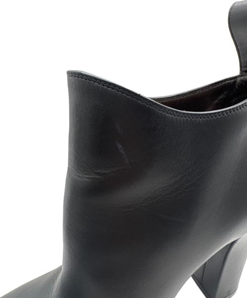 BOTTEGA VENETA（ボッテガベネタ）BOTTEGA VENETA (ボッテガベネタ) STORM ANKLE BOOT ブラック サイズ:37の古着・服飾アイテム