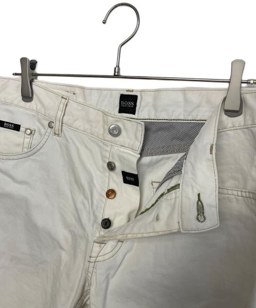 HUGO BOSS（ヒューゴ ボス）HUGO BOSS (ヒューゴ ボス) ホワイトデニムパンツ ホワイト サイズ:35/34の古着・服飾アイテム