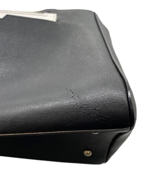 FURLA（フルラ）FURLA (フルラ) FURLA ハンドバッグ （サフィアーノプリント カーフレザー トートバッグ） ブラック×ホワイトの古着・服飾アイテム