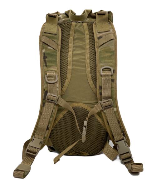 flyye industries（フライー インダストリーズ）FLYYE INDUSTRIES (フライー インダストリーズ) FLYYE INDUSTRIES EDC Hydration Backpack ハイドレーション バッグ カーキ サイズ:FREEの古着・服飾アイテム