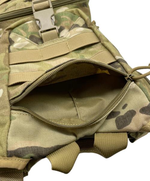 flyye industries（フライー インダストリーズ）FLYYE INDUSTRIES (フライー インダストリーズ) FLYYE INDUSTRIES EDC Hydration Backpack ハイドレーション バッグ カーキ サイズ:FREEの古着・服飾アイテム