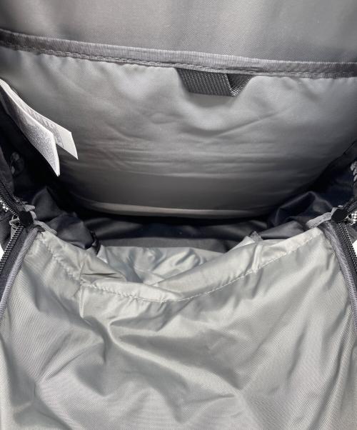 THE NORTH FACE（ザ ノース フェイス）THE NORTH FACE (ザ ノース フェイス) THE NORTH FACE ザ ノース フェイス VAULT リュック バックパック 通勤 通学  ブラックの古着・服飾アイテム