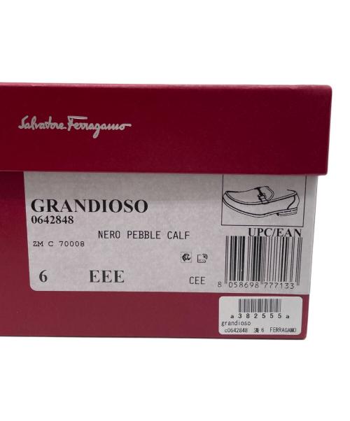 Salvatore Ferragamo（サルヴァトーレ フェラガモ）Salvatore Ferragamo (サルヴァトーレ フェラガモ) Salvatore Ferragamo サルヴァトーレ フェラガモ GRANDIOSO ローファー ホースビット 新中古品 ブラック サイズ:6 未使用品の古着・服飾アイテム