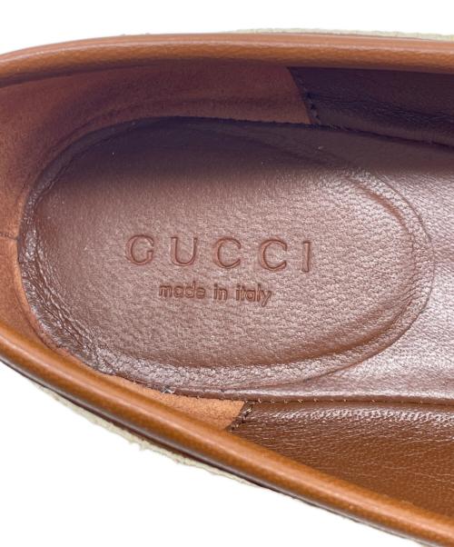 GUCCI（グッチ）GUCCI (グッチ) GUCCI グッチ インターロッキングロゴ フラットシューズ パンプス ストロー素材 ブラウン×ベージュ サイズ:36 1/2の古着・服飾アイテム