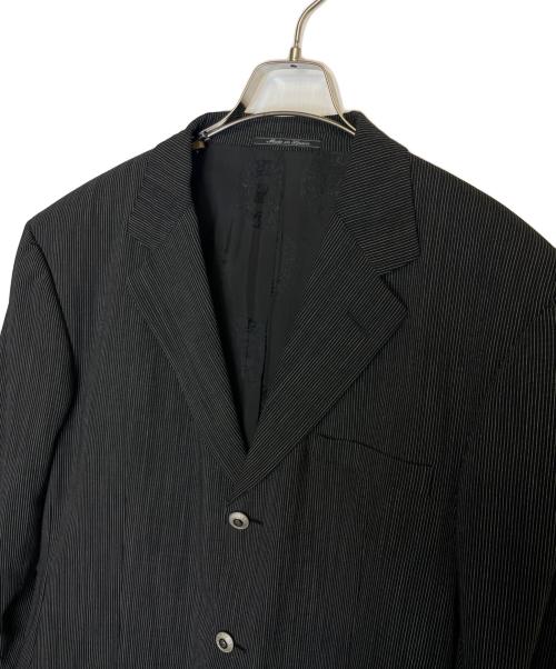 VERSACE CLASSIC（ヴェルサーチクラシック）VERSACE CLASSIC (ヴェルサーチクラシック) VERSACE CLASSIC V2 ヴェルサーチクラシック 3ボタン ヘアラインストライプ スーツ 80年代 ブラック サイズ:50の古着・服飾アイテム