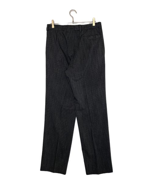 VERSACE CLASSIC（ヴェルサーチクラシック）VERSACE CLASSIC (ヴェルサーチクラシック) VERSACE CLASSIC V2 ヴェルサーチクラシック 3ボタン ヘアラインストライプ スーツ 80年代 ブラック サイズ:50の古着・服飾アイテム
