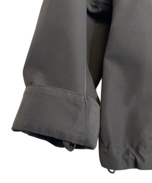 THE NORTH FACE（ザ ノース フェイス）THE NORTH FACE (ザ ノース フェイス) THE NORTH FACE ザ ノース フェイス マウンテンジャケット GORE-TEx グレー サイズ:Mの古着・服飾アイテム