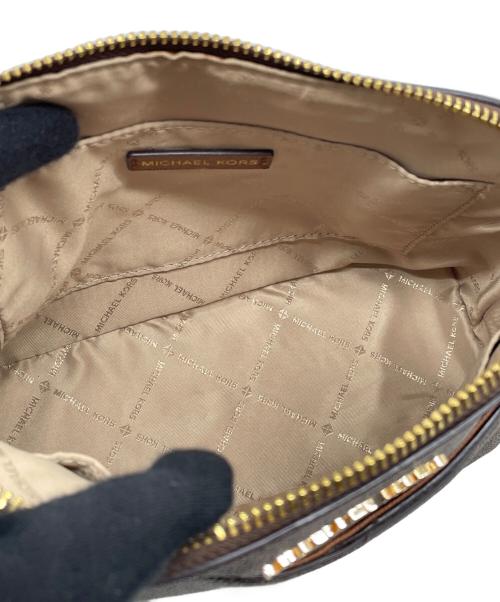 MICHAEL KORS（マイケルコース）MICHAEL KORS (マイケルコース) MICHAEL KORS マイケルコース ジェットセット トラベル クロスボディ ショルダーバッグ ブラウンの古着・服飾アイテム