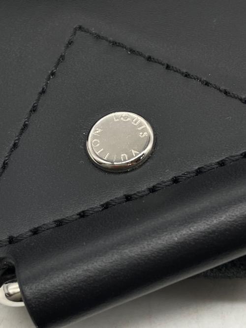 LOUIS VUITTON（ルイ ヴィトン）LOUIS VUITTON (ルイ ヴィトン) LOUIS VUITTON ルイ ヴィトン アヴェニュー スリングバッグ ショルダーバッグ N41719 ブラックの古着・服飾アイテム