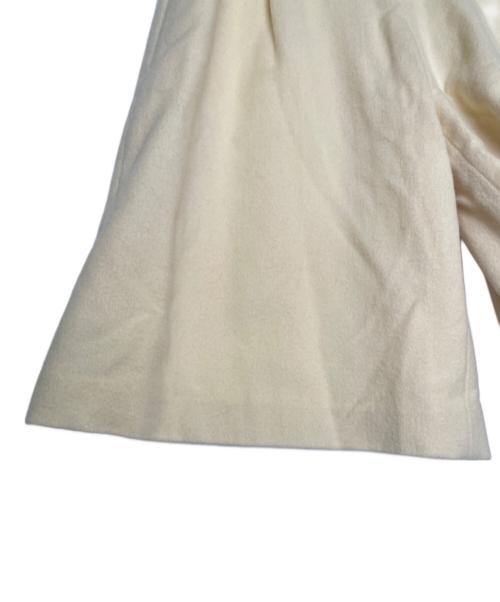 FOXEY BOUTIQUE（フォクシー ブティック）FOXEY BOUTIQUE (フォクシー ブティック) FOXEY BOUTIQUE フォクシー ブティック Rosalie ワイドパンツ 7分丈 カシミヤ混 アイボリー サイズ:42の古着・服飾アイテム