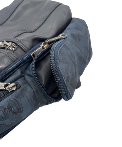 TUMI（トゥミ）TUMI (トゥミ) TUMI トゥミ Alpha Bravo Nellis Backpack 迷彩 バックパック リュック ビジネス ビジカジ 通勤 ブルー×ブラックの古着・服飾アイテム
