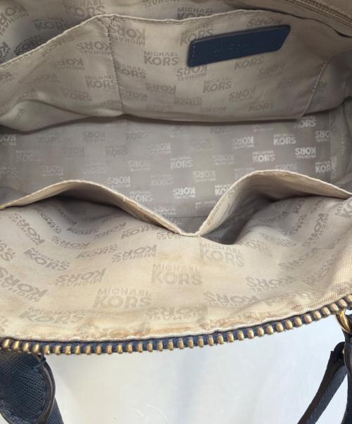 MICHAEL KORS（マイケルコース）MICHAEL KORS (マイケルコース) 2WAYショルダーバッグ ネイビーの古着・服飾アイテム