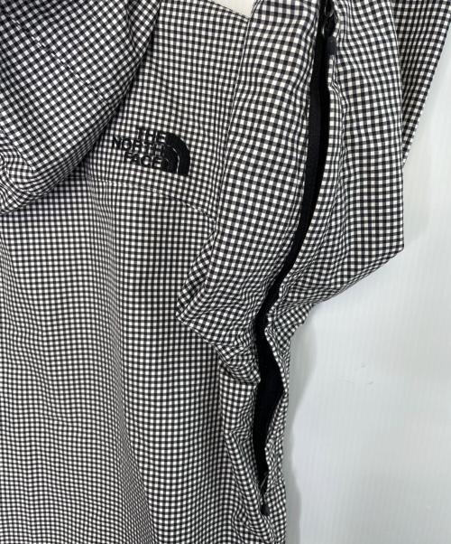 THE NORTH FACE（ザ ノース フェイス）THE NORTH FACE THE NORTH FACE ノースフェイス NOVELTY SCOOP JACKET ノベルティ スクープ ジャケット ナイロンジャケット ギンガムチェック ブラック×ホワイト サイズ:Lの古着・服飾アイテム