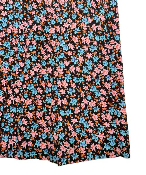 PAUL SMITH（ポールスミス）PAUL SMITH (ポールスミス) PAUL SMITH ポールスミス フラワープリント リバティ 花柄 総柄 ノースリーブワンピース ブラック サイズ:40の古着・服飾アイテム