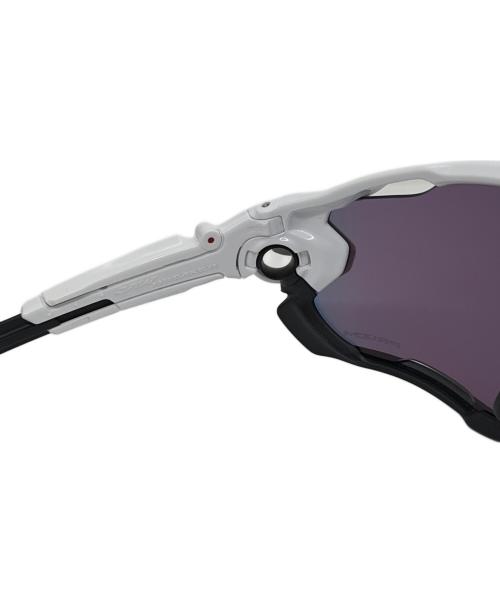 OAKLEY（オークリー）OAKLEY (オークリー) サングラス ホワイト×ブラックの古着・服飾アイテム