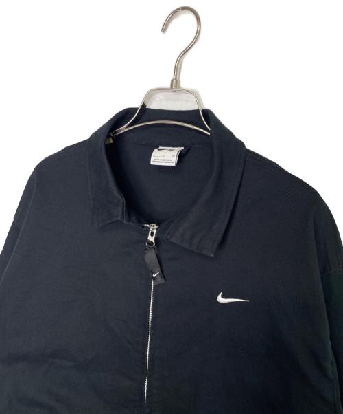 NIKE SB（ナイキエスビー）NIKE SB (ナイキエスビー) NIKE SB LIGHT ナイキエスビー WEIGHT SKATEBOARD JACKET ワンポイント スウォッシュロゴ スイングトップジャケット ブルゾン ブラック×ホワイト サイズ:Sの古着・服飾アイテム