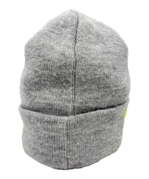 SUPREME（シュプリーム）Supreme (シュプリーム) New Era (ニューエラ) ニット帽 グレーの古着・服飾アイテム