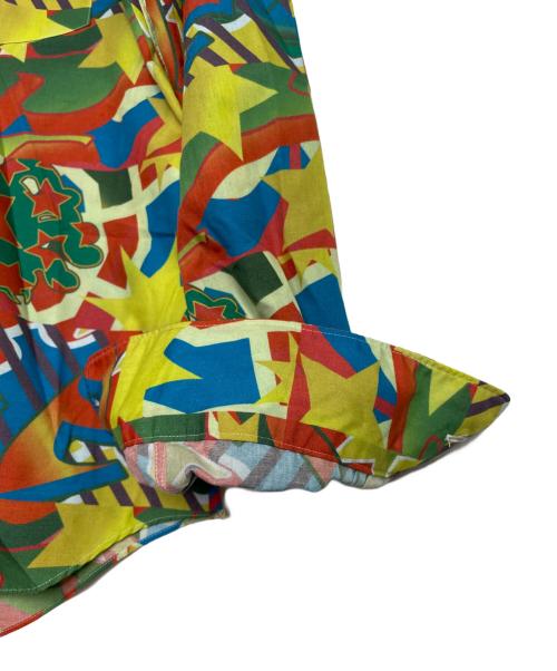 COMME des GARCONS HOMME PLUS（コムデギャルソンオムプリュス）COMME des GARCONS HOMME PLUS COMME des GARCONS HOMME PLUS コムデギャルソン オムプリュス 2001年秋冬 サイケ期 スター 総柄 長袖シャツ レッド×イエロー×ブルー サイズ:Lの古着・服飾アイテム