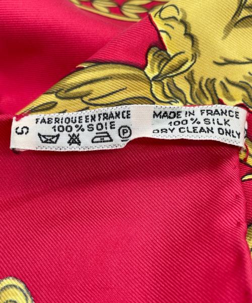 HERMES（エルメス）HERMES HERMES エルメス カレ90 LA PROMENADE DE LONGCHAMPS ロンシャンへの散歩 馬車 シルク100 スカーフ Philippe Ledoux フィリップ ルドゥー レッド×ホワイト サイズ:Sの古着・服飾アイテム