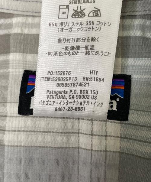 Patagonia（パタゴニア）Patagonia (パタゴニア) Patagonia パタゴニア Puckerware Shirt パッカーウェアシャツ シアサッカー チェック 半袖シャツ フェザーグレー ブルー グレー サイズ:Sの古着・服飾アイテム