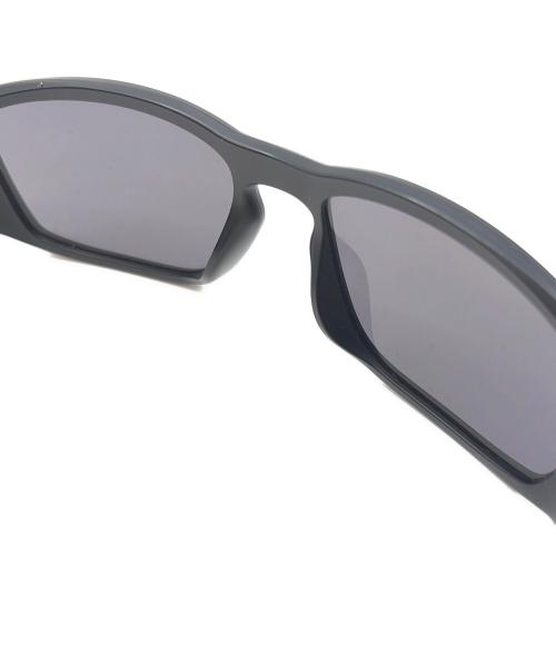 OAKLEY（オークリー）OAKLEY (オークリー) サングラス ブラックの古着・服飾アイテム
