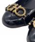 中古・古着 Salvatore Ferragamo (サルヴァトーレ フェラガモ) Salvatore Ferragamo サルヴァトーレ フェラガモ ガンチーニ エナメル パテントレザー チャンキーヒール パンプス ブラック サイズ:7D：17000円