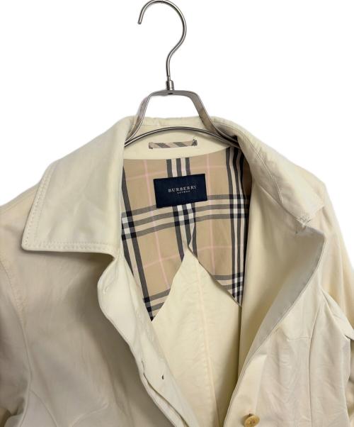 BURBERRY LONDON（バーバリーロンドン）BURBERRY LONDON (バーバリーロンドン) ステンカラーコート アイボリー サイズ:Mの古着・服飾アイテム