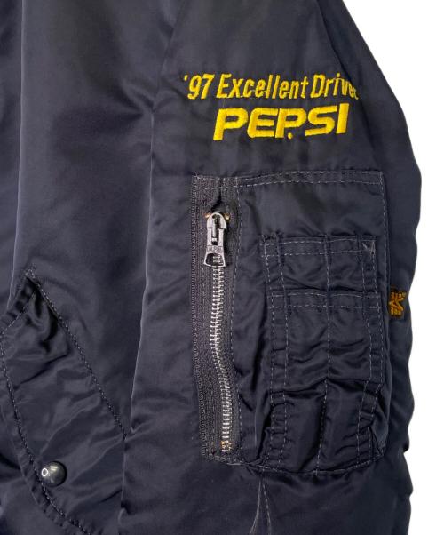 ALPHA INDUSTRIES（アルファインダストリーズ）ALPHA INDUSTRIES ALPHA INDUSTRIES アルファインダストリーズ レプリカ 民間品 MA-1 ボンバージャケット フライトジャケット '97 Excellent Driver PEPSI サイズ:LARGEの古着・服飾アイテム