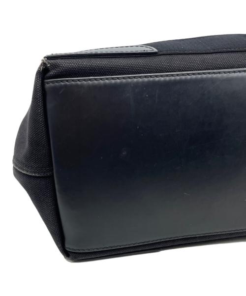 BALENCIAGA（バレンシアガ）BALENCIAGA (バレンシアガ) BALENCIAGA バレンシアガ ネイビーカバスS ロゴ トート ハンドバッグ ブラックの古着・服飾アイテム
