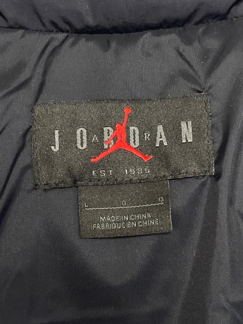 JORDAN BRAND（ジョーダン ブランド）JORDAN BRAND (ジョーダン ブランド) JORDAN BRAND Jordan Essential Statement Vest ナイキ エアジョーダン エッセンシャル ステートメント 中綿ベスト ブラック サイズ:Lの古着・服飾アイテム