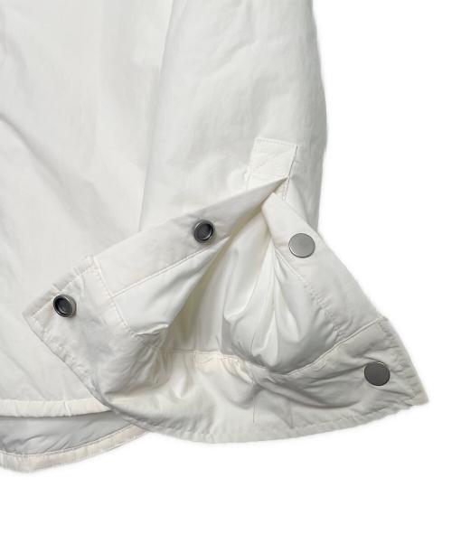 JORDAN BRAND（ジョーダン ブランド）JORDAN BRAND (ジョーダン ブランド) JORDAN BRAND ジョーダン ブランド Jordan Air Button-Down Top 中綿シャツジャケット ホワイト サイズ:Sの古着・服飾アイテム