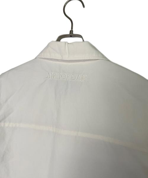 JORDAN BRAND（ジョーダン ブランド）JORDAN BRAND (ジョーダン ブランド) JORDAN BRAND ジョーダン ブランド Jordan Air Button-Down Top 中綿シャツジャケット ホワイト サイズ:Sの古着・服飾アイテム