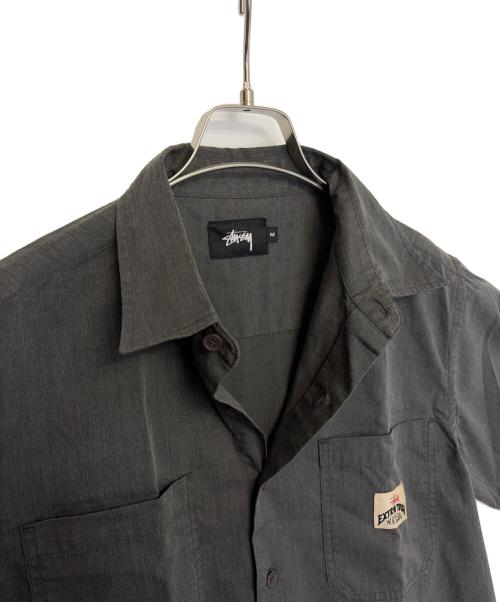 stussy（ステューシー）STUSSY (ステューシー) 半袖シャツ グレー サイズ:Mの古着・服飾アイテム