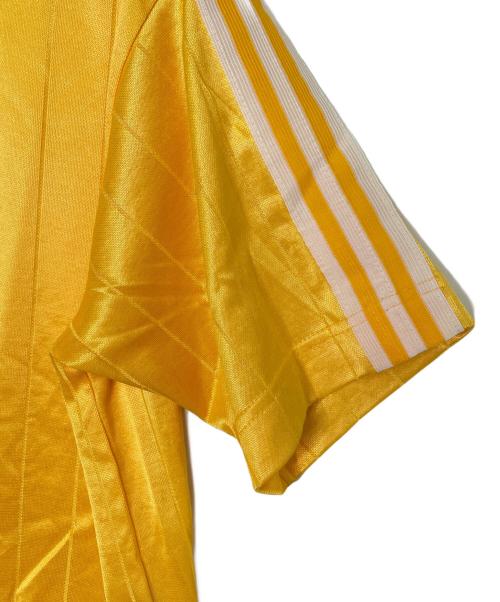 adidas（アディダス）adidas (アディダス) adidas アディダス 80s USA製 ワンポイント トレフォイル VネックTシャツ ゲームシャツ イエロー イエロー サイズ:Mの古着・服飾アイテム