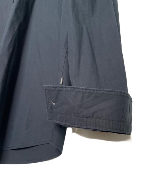 HUGO BOSS（ヒューゴ ボス）HUGO BOSS (ヒューゴ ボス) HUGO BOSS ヒューゴ ボス FITTED 黒タグ トルコ製 サファリポケットシャツ 長袖シャツ ネイビー ネイビー サイズ:Lの古着・服飾アイテム