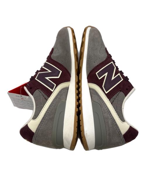 NEW BALANCE（ニューバランス）NEW BALANCE (ニューバランス) シューズ レッド×グレー サイズ:23.5の古着・服飾アイテム