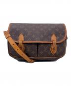 LOUIS VUITTONルイ ヴィトン）の古着「LOUIS VUITTON ルイ ヴィトン モノグラム 92年製 ジベシエールMM ショルダーバッグ M51226」｜ブラウン