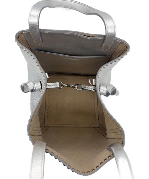 J&M DAVIDSON（ジェイ＆エム デヴィッドソン）J&M DAVIDSON (ジェイ＆エム デヴィッドソン) 2WAYバッグ シルバーの古着・服飾アイテム