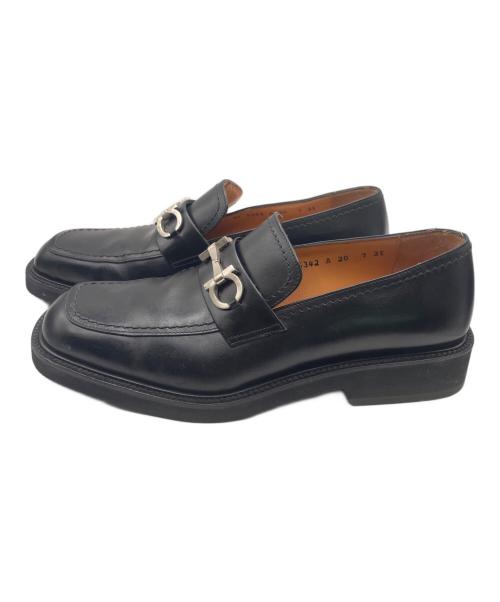 Ferragamo（フェラガモ）Ferragamo (フェラガモ) Salvatore Ferragamo ローファー ブラック サイズ:25の古着・服飾アイテム