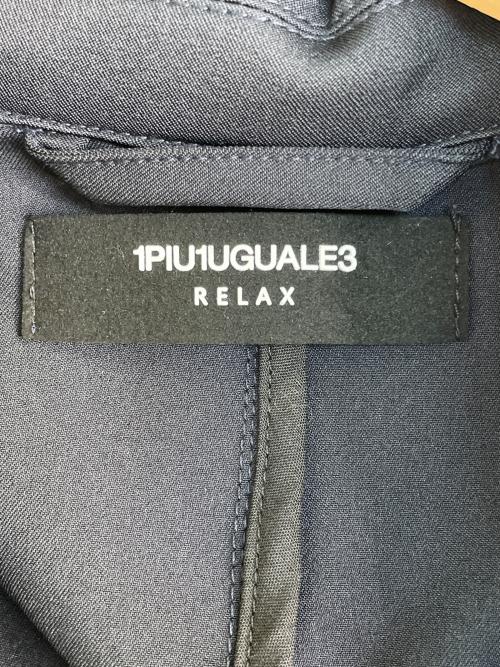 1PIU1UGUALE3 RELAX（ウノピゥウノウグァーレトレ リラックス）1PIU1UGUALE3 RELAX (ウノピゥウノウグァーレトレ リラックス) 1PIU1UGUALE3 RELAX ウノピゥ リラックス バックビッグロゴ ベルテッド トレンチコート ネイビー ネイビー サイズ:Mの古着・服飾アイテム
