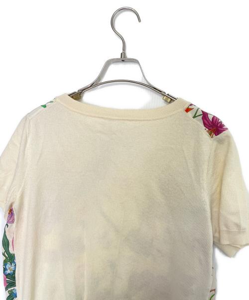 GUCCI（グッチ）GUCCI (グッチ) GUCCI グッチ フローラ 花柄 日本上陸50周年記念 シルク カシミヤ混 半袖ニット 360378 ベージュ サイズ:不明（M相当）の古着・服飾アイテム