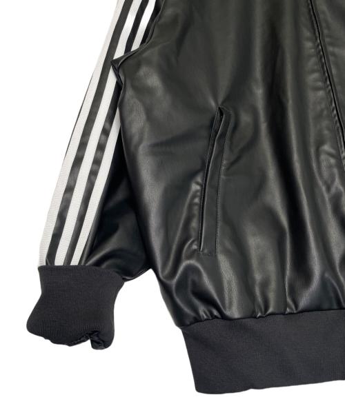 adidas（アディダス）adidas (アディダス) adidas アディダス プレザー3Sトラックトップ 2026年モデル フェイクレザー トラックジャケット ジャージ ブラック サイズ:Mの古着・服飾アイテム