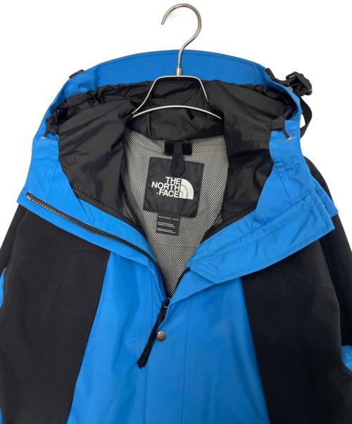 THE NORTH FACE（ザ ノース フェイス）THE NORTH FACE THE NORTH FACE ザ ノース フェイス 海外限定モデル 1994 RETRO MOUNTAIN LIGHT FUTURELIGHT JACKET マウンテンパーカー ナイロンナイロンジャケット 青黒の古着・服飾アイテム