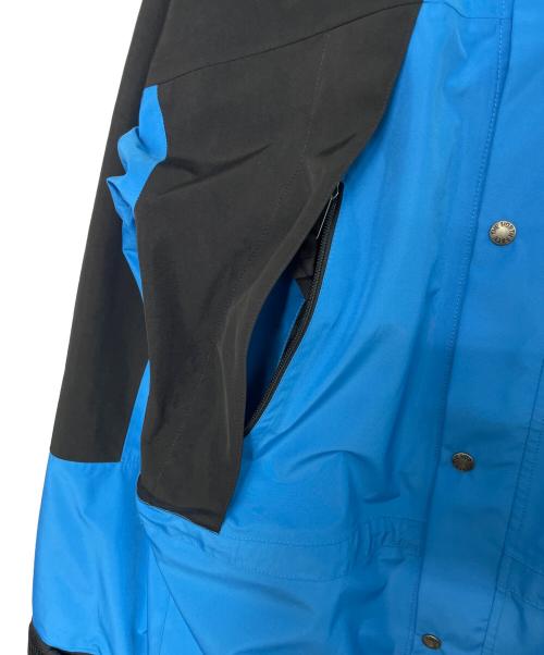 THE NORTH FACE（ザ ノース フェイス）THE NORTH FACE THE NORTH FACE ザ ノース フェイス 海外限定モデル 1994 RETRO MOUNTAIN LIGHT FUTURELIGHT JACKET マウンテンパーカー ナイロンナイロンジャケット 青黒の古着・服飾アイテム