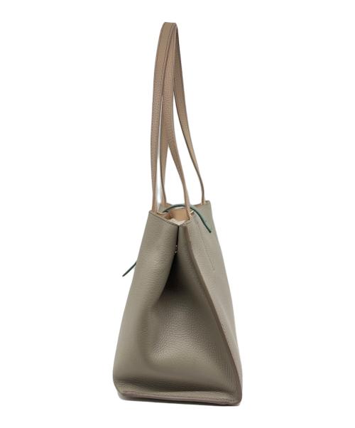 FURLA（フルラ）FURLA (フルラ) ショルダーバッグ ベージュ×グリーンの古着・服飾アイテム
